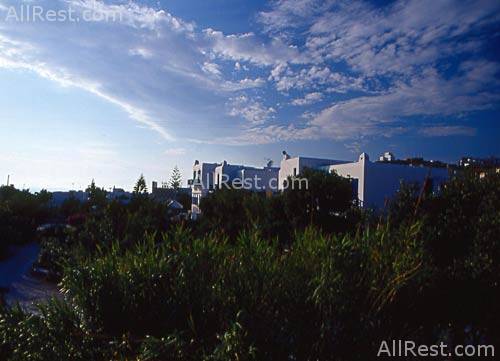 Vienoulas Garden Hotel 7